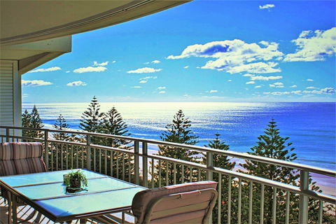 Indigo Blue Beachfront Apartments - Accommodation in Brisbane 4
