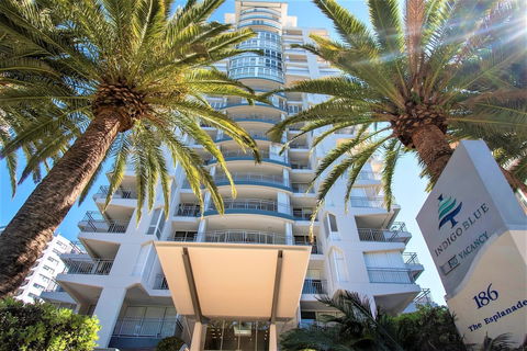 Indigo Blue Beachfront Apartments - Accommodation in Brisbane 1