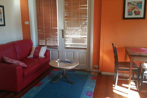 Casablanca Enchanted Cottage - Adults Only - Accommodation in Brisbane 6