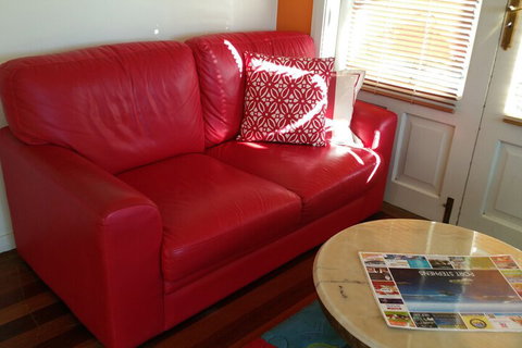 Casablanca Enchanted Cottage - Adults Only - Accommodation in Brisbane 2