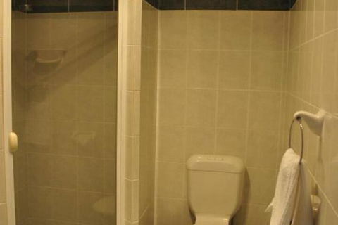 Bribie Island Square - Accommodation in Brisbane 7
