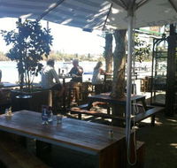 Tani Hill - Accommodation in Brisbane