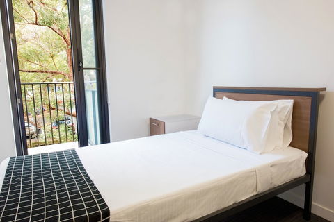 Racecourse Space Pop Up - Accommodation in Brisbane 4