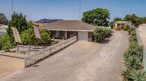 Moonta Bay Accommodation - Accommodation in Brisbane 0