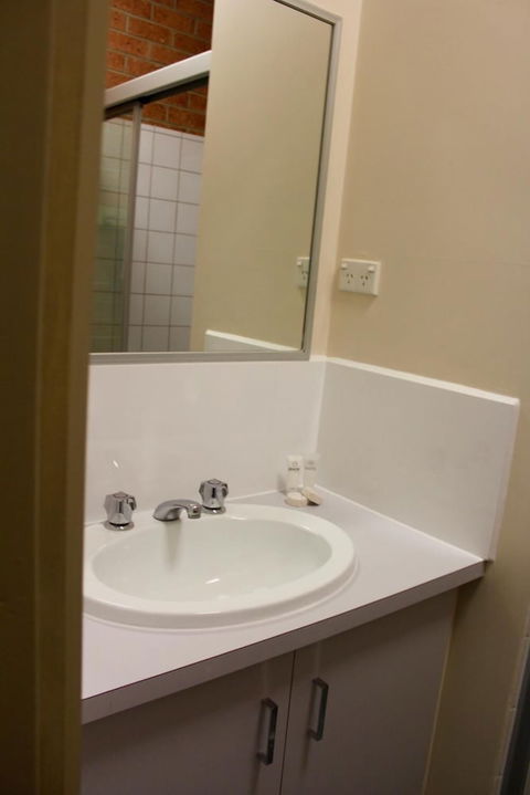 Cranbourne Motor Inn - Accommodation in Brisbane 5