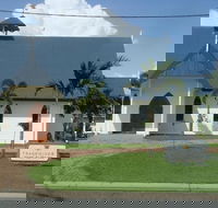 Kurrmine Beach Motel - Accommodation in Brisbane