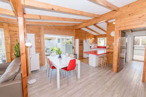 Acacia Cottage - Accommodation in Brisbane 0