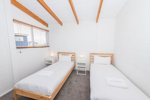 Acacia Cottage - Accommodation in Brisbane 6