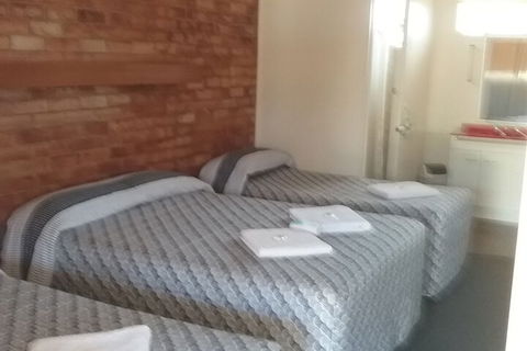 Avocado Motor Inn - Accommodation in Brisbane 6