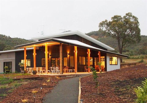 Amongst The Sticks - Accommodation in Brisbane 3