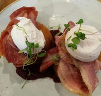 Dark Horse on The Brit