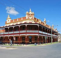 Shamrock Hotel