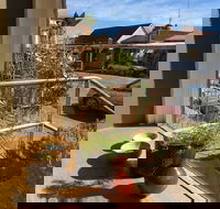 Trentham.General - Accommodation in Brisbane