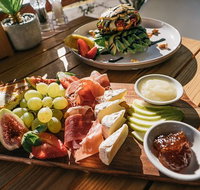 The Point Cafe Restaurant - Accommodation in Brisbane