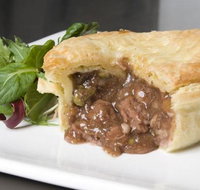 Me Myself and Pie - Accommodation in Brisbane