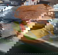 Burger Urge - Accommodation in Brisbane