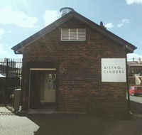 Bistro on Cinders - Accommodation in Brisbane