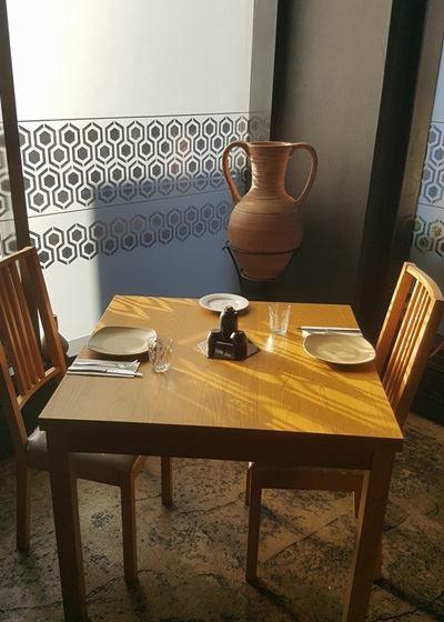 Antiquity Greek Restaurant - Accommodation in Brisbane 3