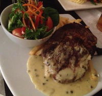 Bowning Hotel Dining Room - Accommodation in Brisbane