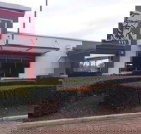 KFC - Hillcrest - Accommodation in Brisbane