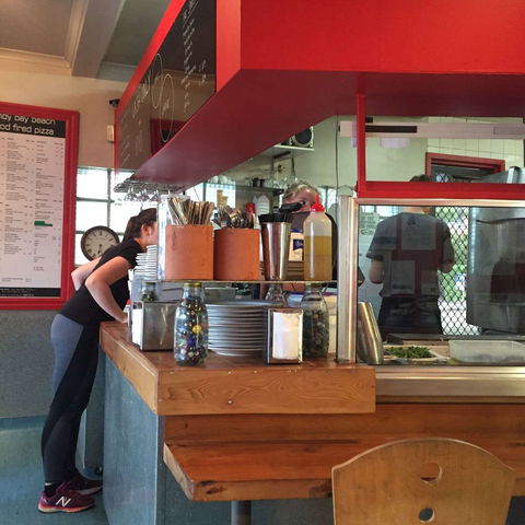 Sandy Bay Beach Wood Fired Pizza - Accommodation in Brisbane 0