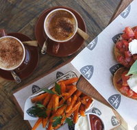 Criniti's - Manly - Accommodation in Brisbane