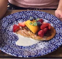 Paper Daisy - Halcyon Hotel - Accommodation in Brisbane