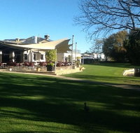 Ramon's at Willow Pond - Accommodation in Brisbane