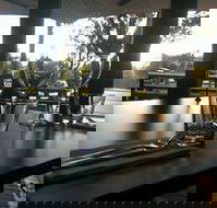 Blue Bar 330 - Accommodation in Brisbane