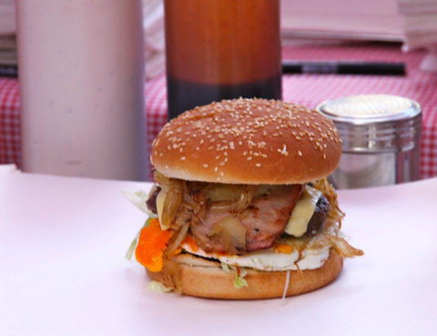Paul's Famous Hamburgers - Sylvania - Accommodation in Brisbane 0