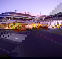 Jens Town Hall Hotel - Accommodation in Brisbane