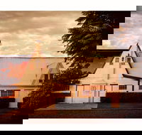 Lake's Folly Vineyard