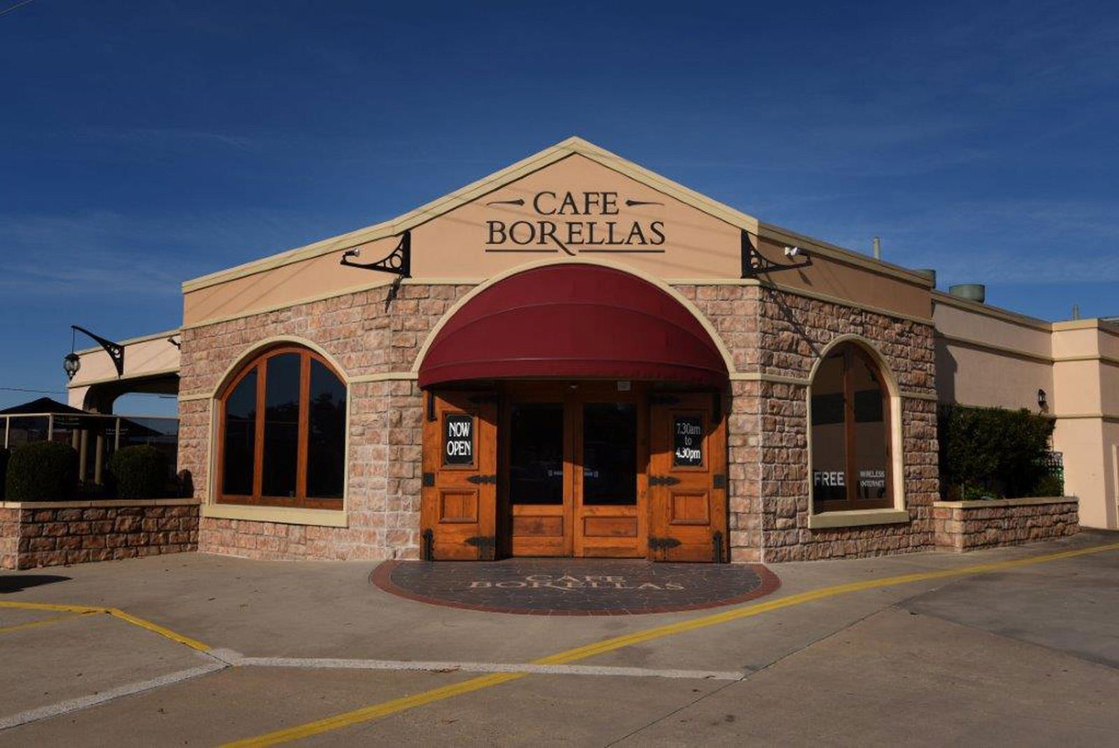 East Albury NSW Accommodation in Brisbane