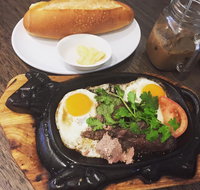 Quang Vinh - Accommodation in Brisbane