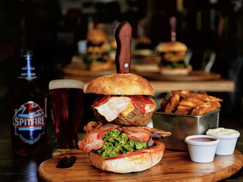 Spitfire Restaurant And Grill - Accommodation in Brisbane 1