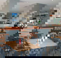 Sandyfoot Caf and Bar - Accommodation in Brisbane