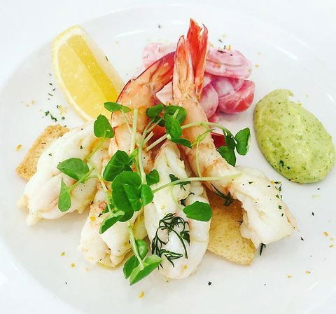 Sails Beach Restaurant & Bar - Accommodation in Brisbane 13