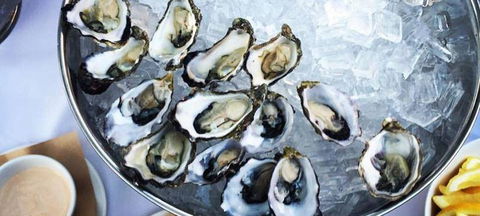 Sails Beach Restaurant & Bar - Accommodation in Brisbane 3