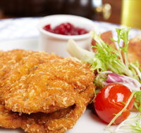 Emu Sports Club Bistro - Accommodation in Brisbane