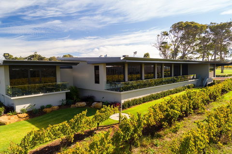 Amelia Park Restaurant - Accommodation in Brisbane 0