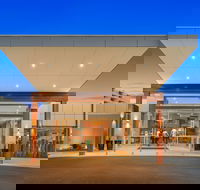 Port City Bowling Club - Accommodation in Brisbane