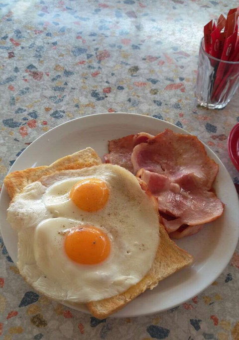 Continental Cafe (Conti Cafe) - Accommodation in Brisbane 0