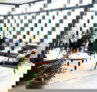 twotriplefour by Bills - Accommodation in Brisbane