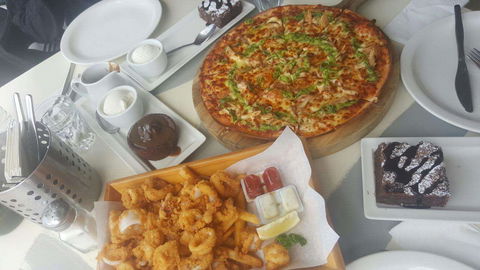 Aristos Waterfront Rottnest Restaurant - Accommodation in Brisbane 0