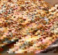 Domino's - Accommodation in Brisbane