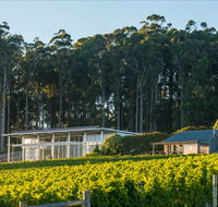 Moores Hill Estate
