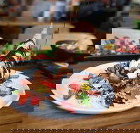 Twisted Sista - Narre Warren