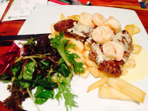 Breakers Bar & Cafe - Accommodation in Brisbane 0
