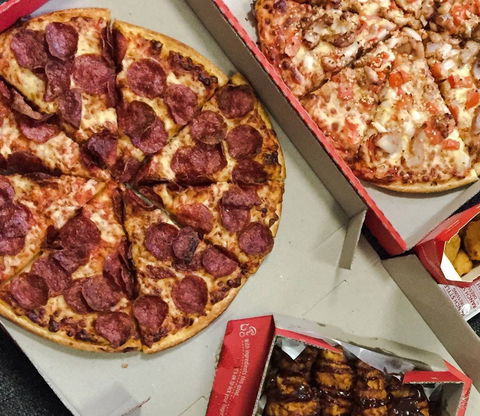 Pizza Hut - Caroline Springs - Accommodation in Brisbane 0