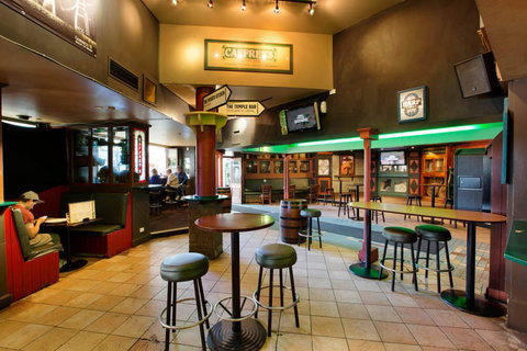 O'Malley's Irish Bar - Mooloolaba - Accommodation in Brisbane 0